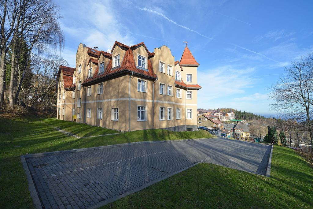 Apartament Glamour , Przestronny, Komfortowy, Blisko Szlakow Karpacz Esterno foto